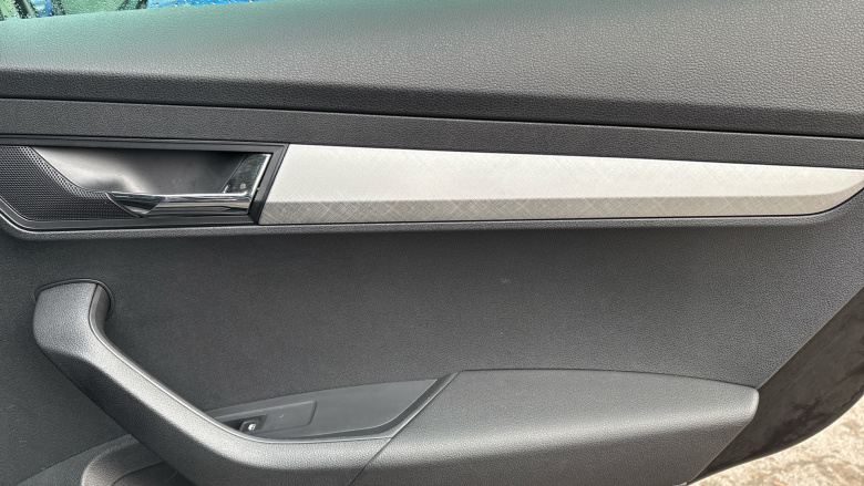 Skoda Karoq 1.5 TSI SE Drive 5dr DSG Petrol Estate